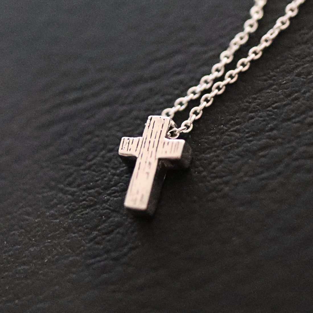 925 Sterling Silver Cross Pendant Necklace, wood textured Cross charm, Cross Necklace, Cross Pendant, Gift For Her.