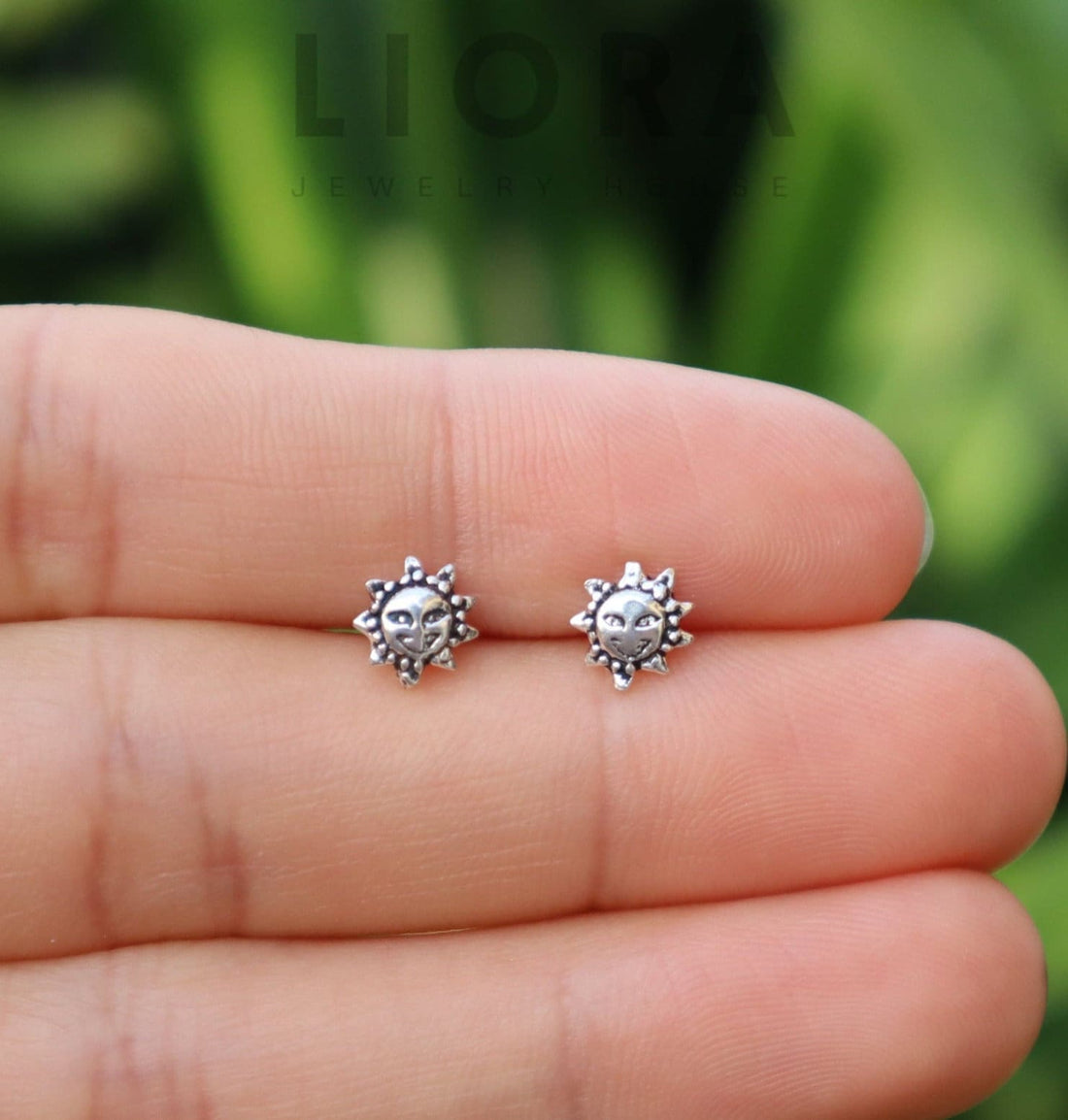 925 Sterling silver sun stud earrings, sun earrings, sun studs, small sun, smile sun earrings, sun jewelry, sun lover gift