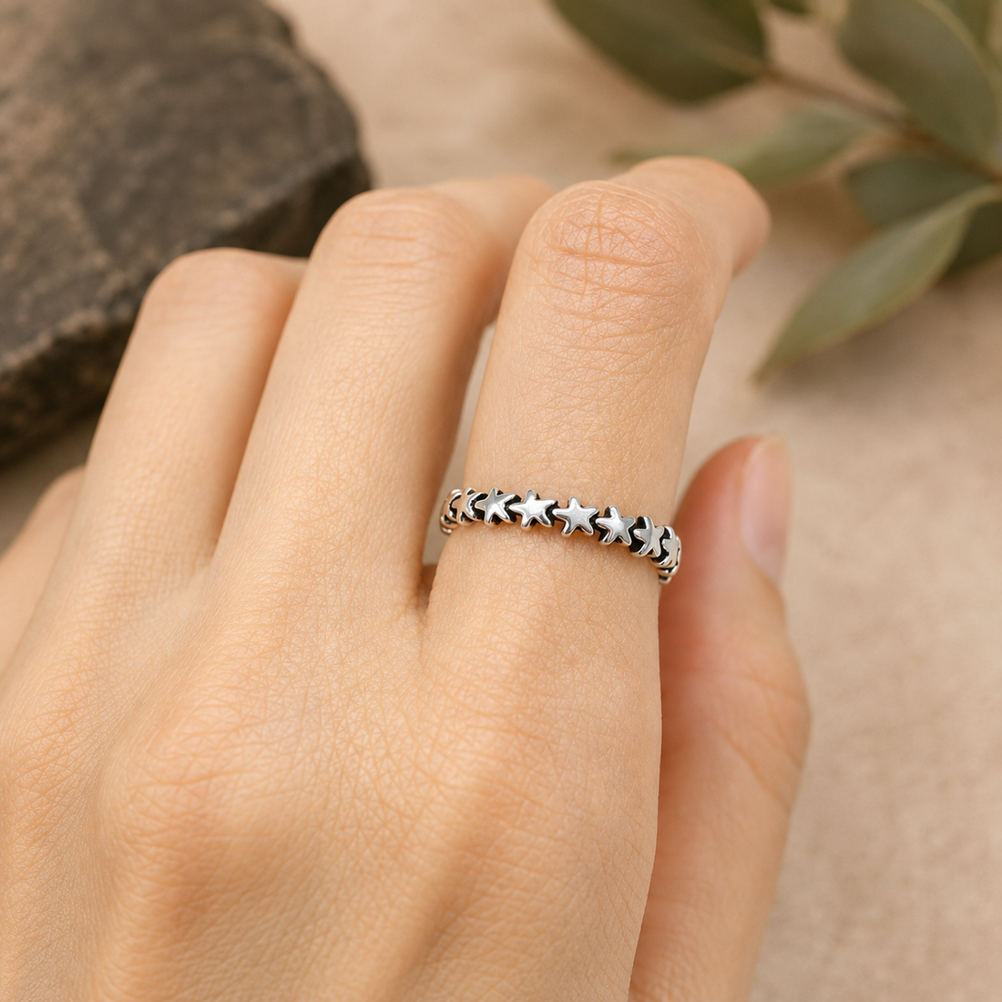 Small Star Band Ring