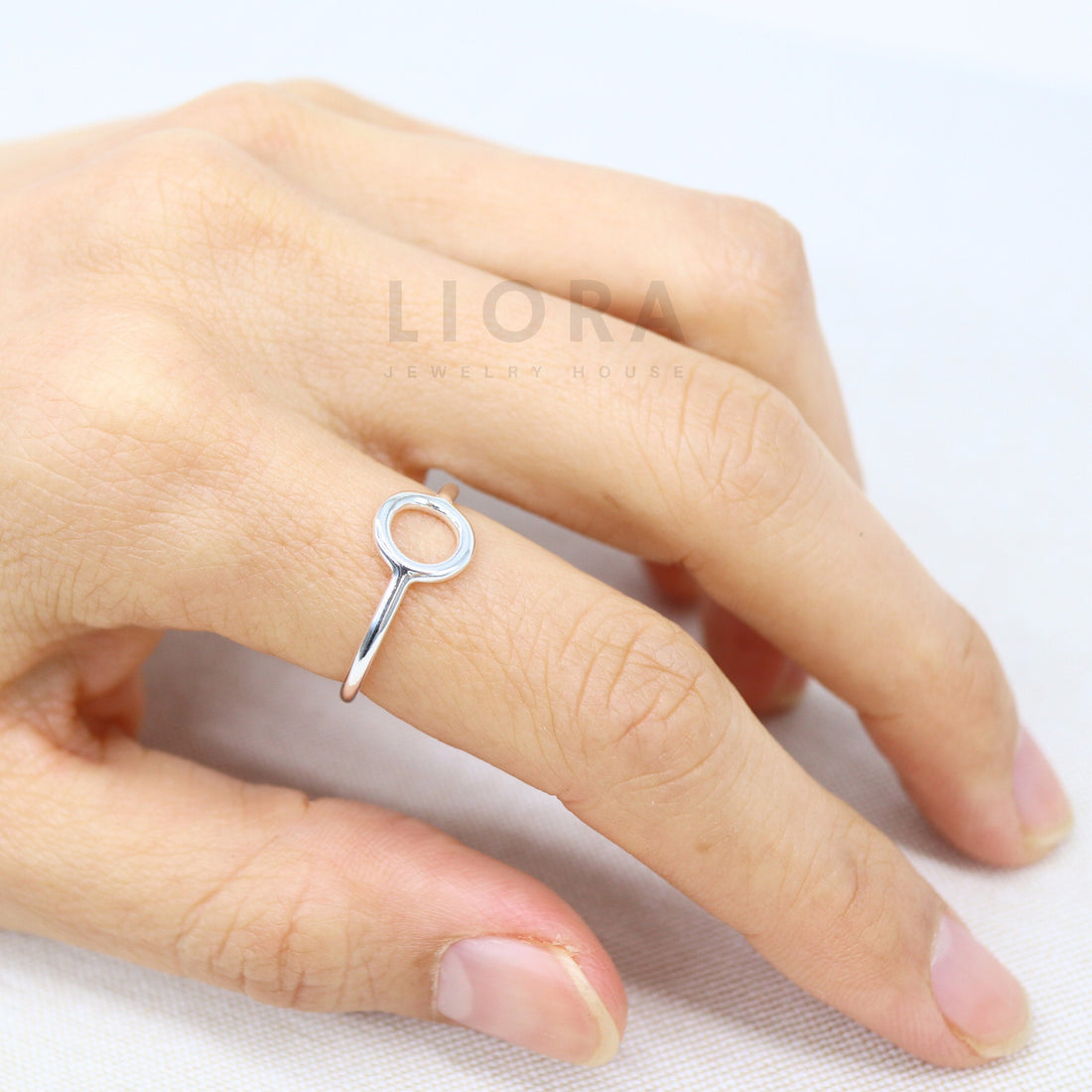 925 Sterling Silver Circle Ring, Top Circle Ring, Minimal Ring, Wire Ring, Circle on top ring, Ring Gift