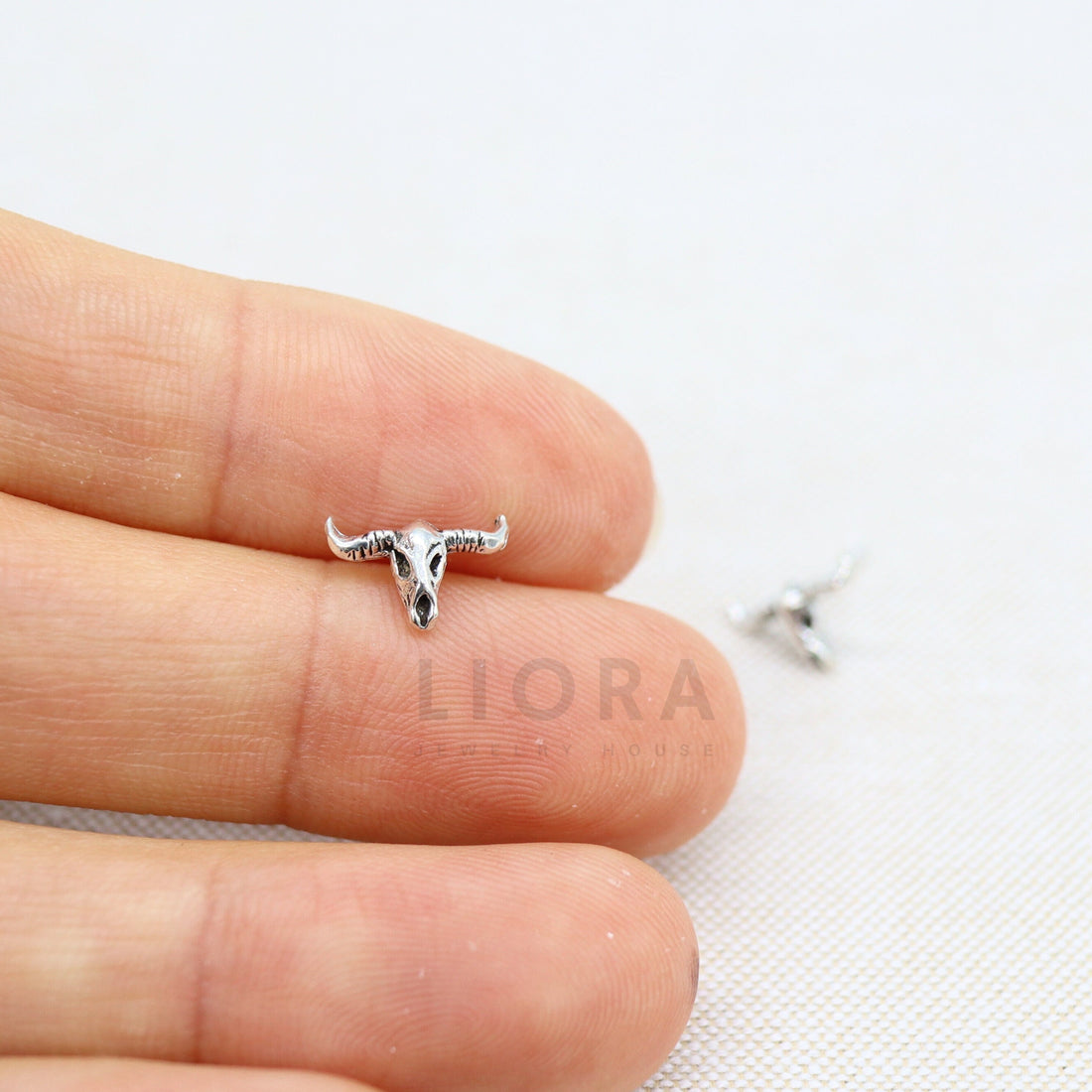 925 Sterling Silver Buffalo Stud Earrings, Buffalo Earrings, Animal Earrings, Buff, Cow Earrings, Buffalo Studs