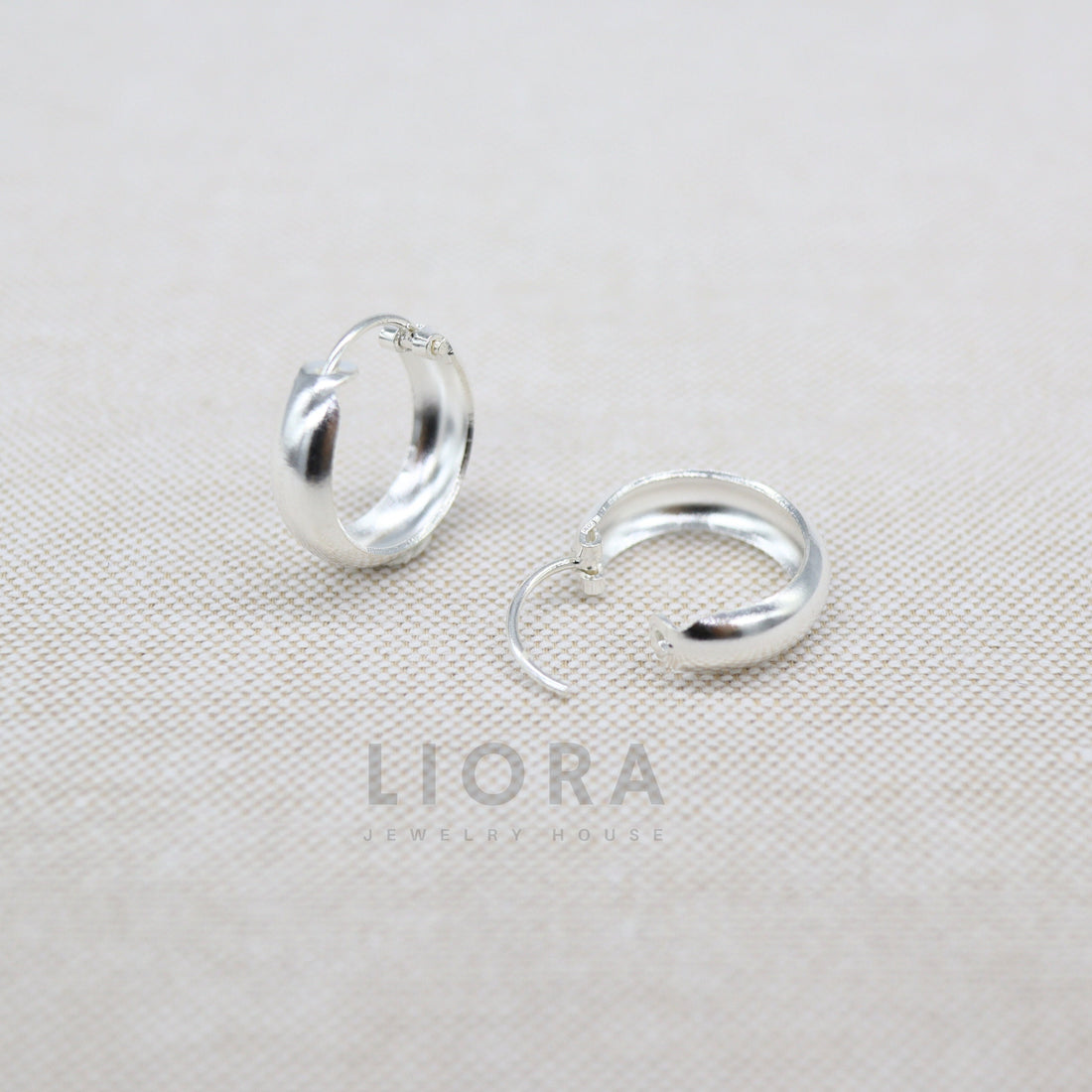 925 Sterling Silver Round Thick Hoop Earrings, Hoop Earrings, Chunky Hoops, Plain hoops, Flat Hoop Earrings, Heggie Hoop, Hoops