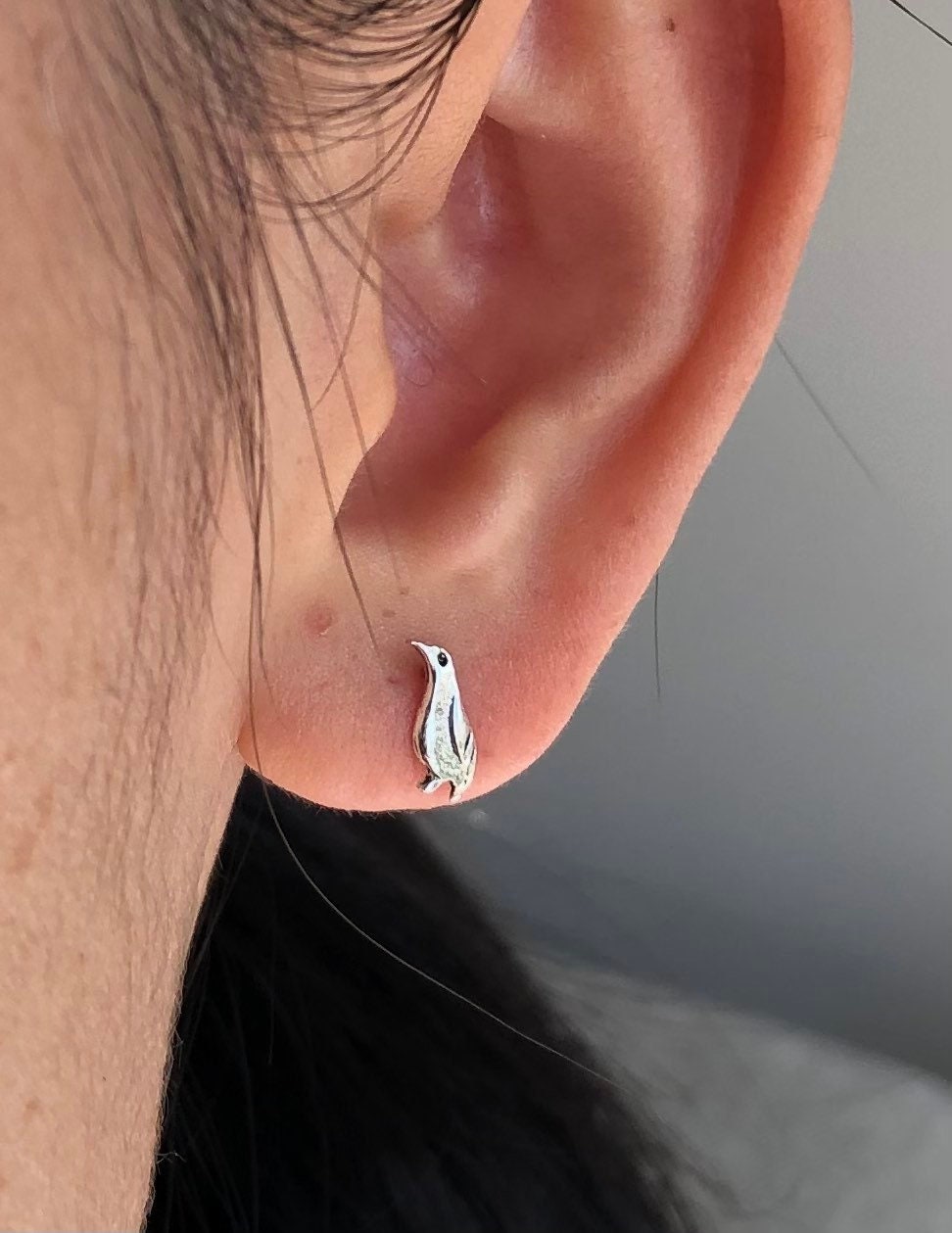 925 Sterling silver tiny penguin stud earrings, penguin earrings, small penguin, animal earrings, 925 penguin, penguin studs, kid earrings