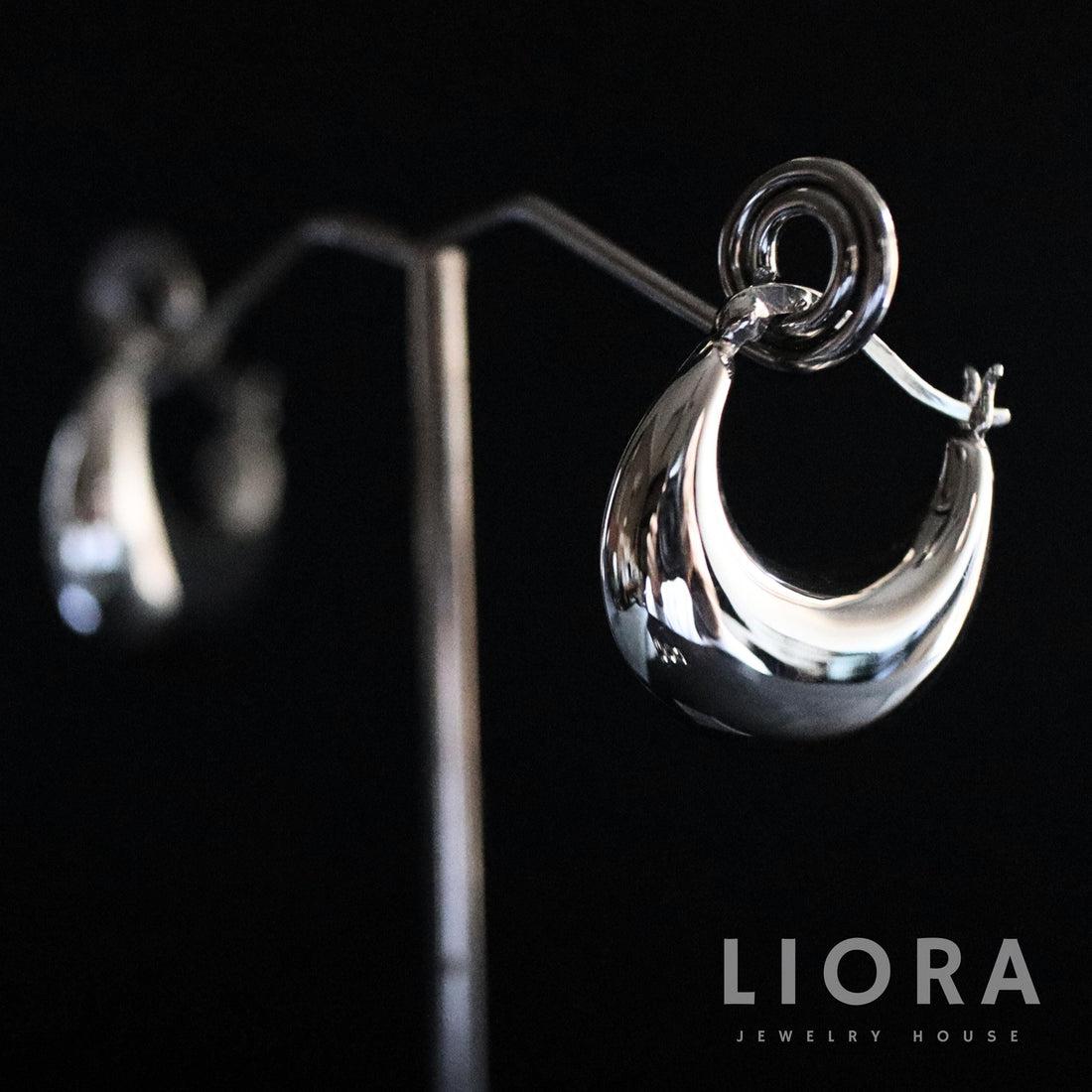 925 Sterling Silver Solid Round Thick Hoop, Crescent Moon Hoop Earrings, Bold Dome Hoop Earrings, Hoop Earrings, Chunky Hoop Earrings, hoops