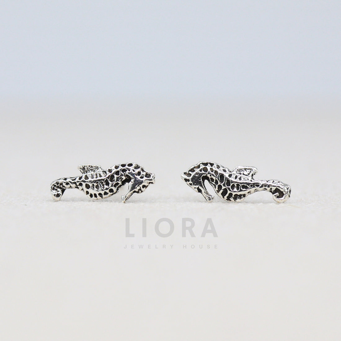 925 Sterling Silver Seahorse Stud Earrings, Seahorse Earrings, Seahorse Gift, Animal Earrings
