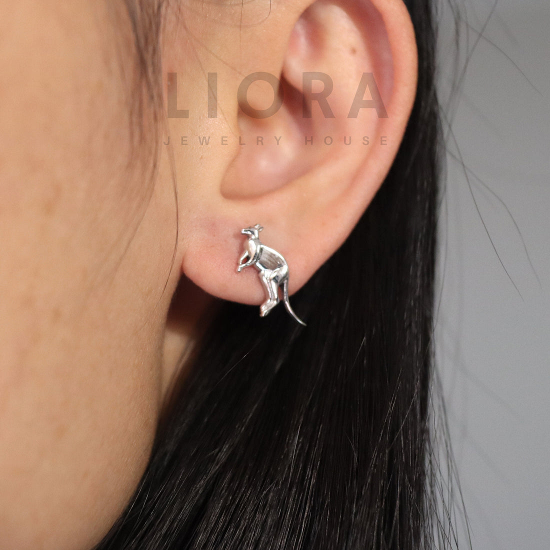 925 Sterling Silver Kangaroo Stud Earrings, Kangaroo Earrings, Kangaroo Gift, Kangaroo Jewelry, Animal Earrings,  Aussie souvenir, Native