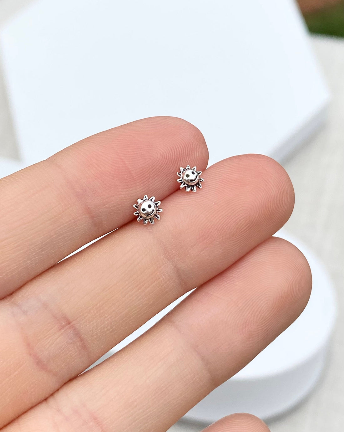 925 Sterling Silver Sun Stud Earrings, Sun Earrings, Smile Sun, Tiny Sun Earring, Sun Gift, Sun Jewelry