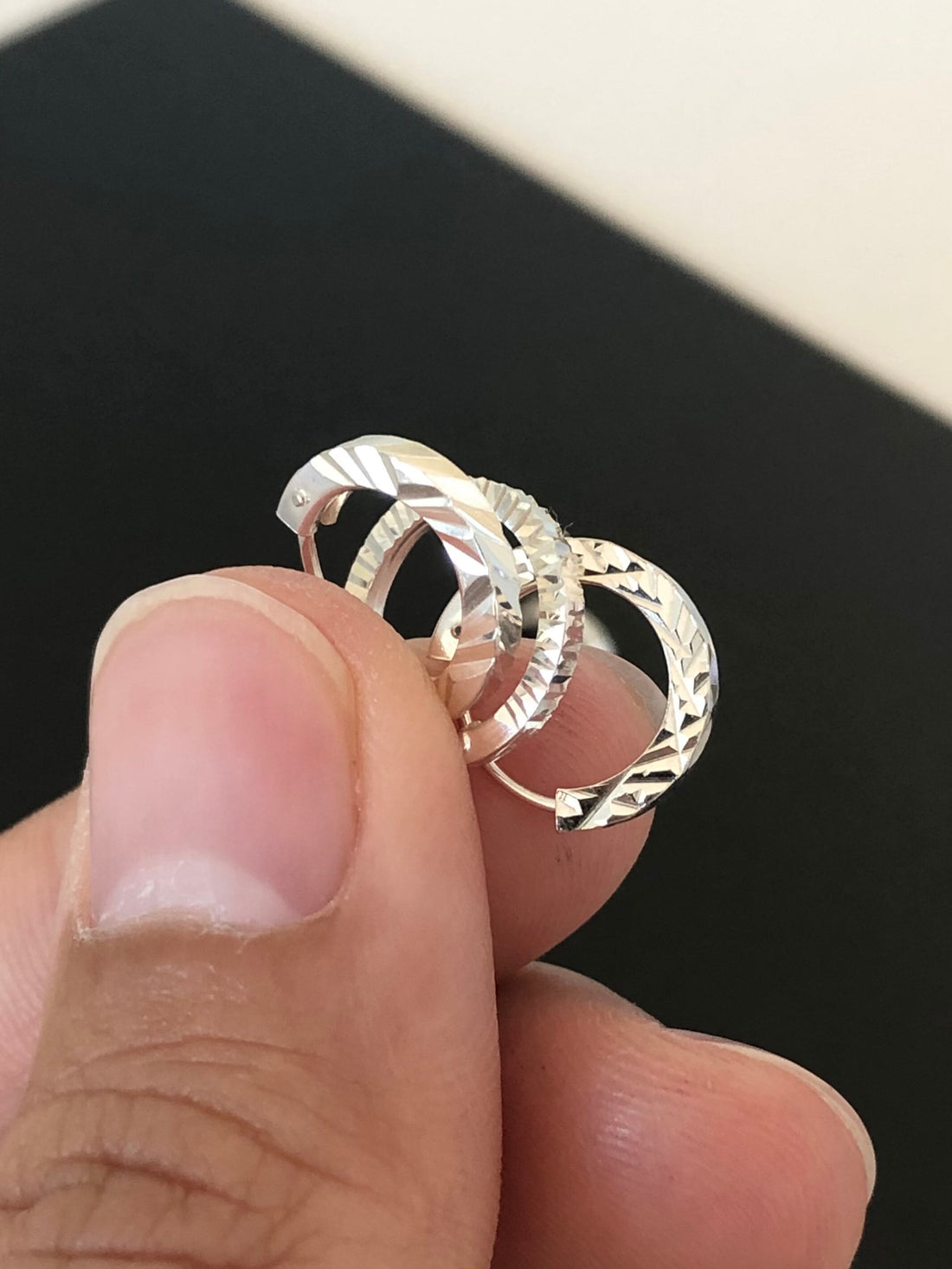 925 sterling silver diamond cut hoop earrings, silver hoop earrings, diamond cut textured hoops, hoop earrings, 925 hoops, texterd hoops