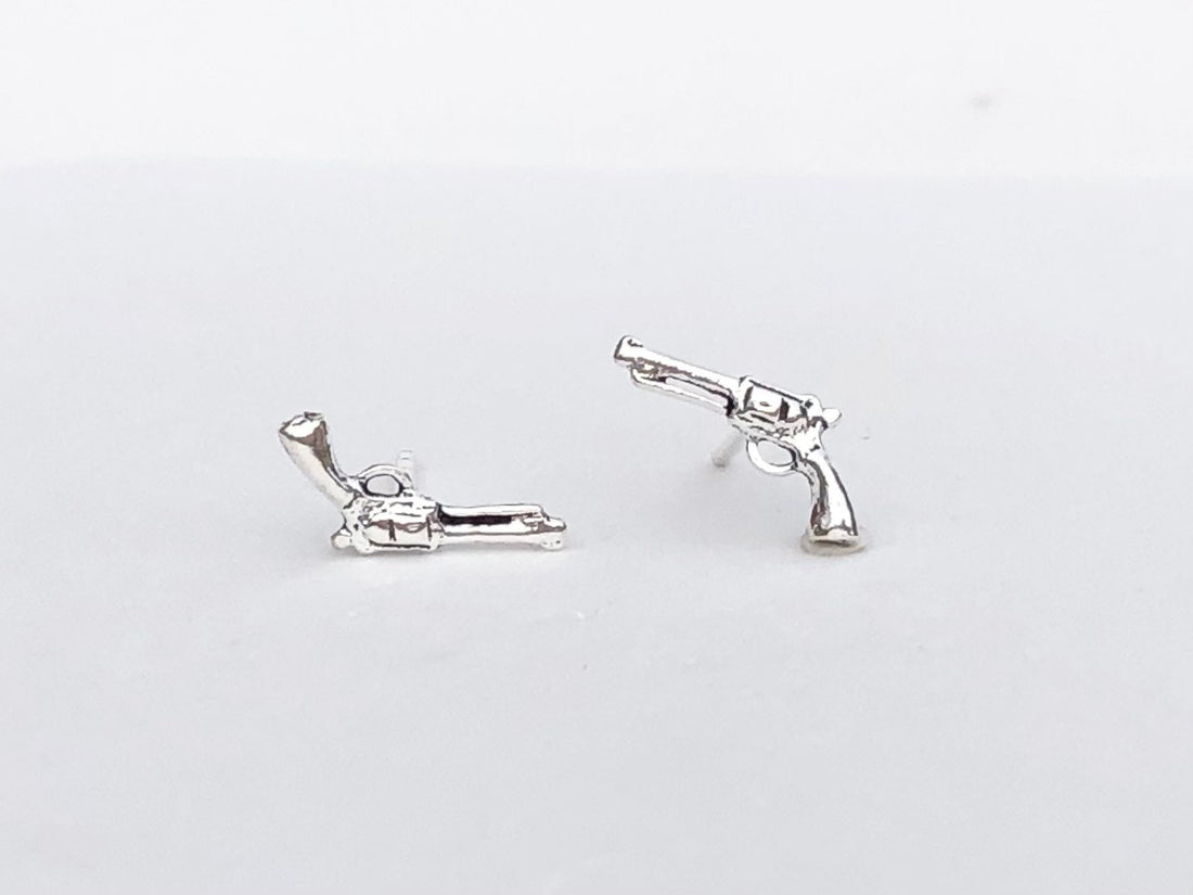 925 Sterling silver tiny gun stud earrings, solid gun earrings, short gun, hand gun earrings, pistol studs, pistol earrings, gun gift