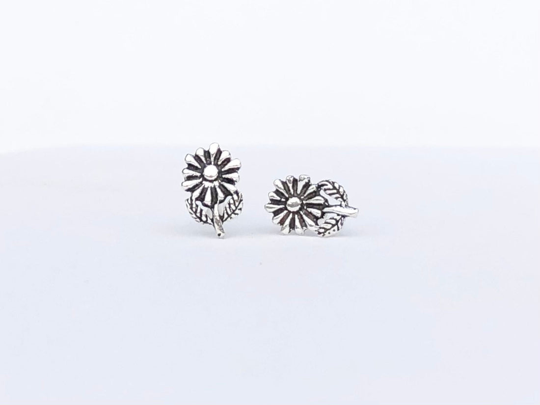 925 Sterling silver sunflower earrings, sunflower studs, sunflower leaf earrings, flower stud earrings, sunflower lover gift, gift for her