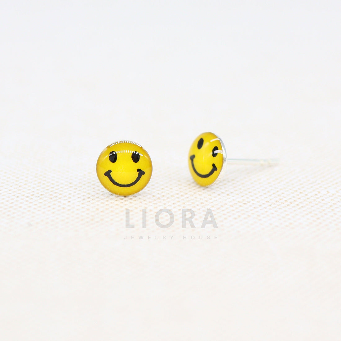 925 Sterling Silver Smile Stud Earrings, Yellow Smile Face Earrings, Happy Face Earrings, Tiny Smile Emoji, Smile Emoji, Happy Face