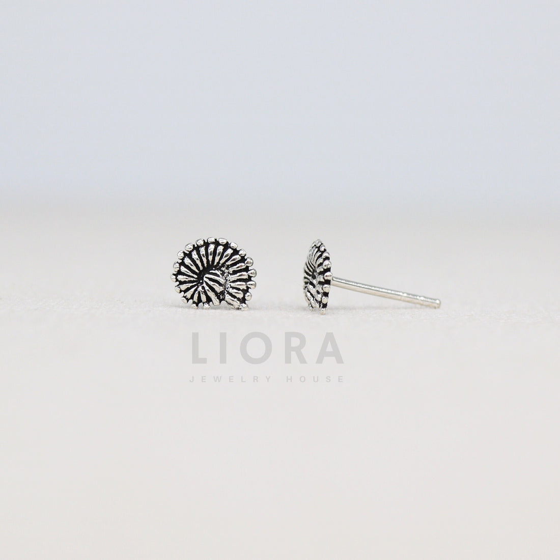 925 Sterling Silver Shell Stud Earring, Spiral Shell Earrings, Shell Earrings, Shell Gift, Shell Jewellery, Animal Earrings