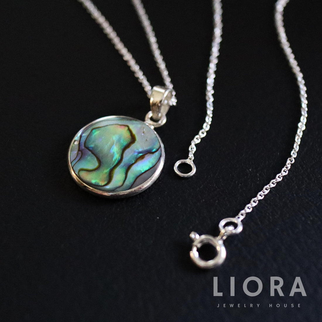17mm Circle Shell Pendant Necklace, Abalone Shell Pendant, Pearl Pendant, Circle Shell Pendant, Round Abalone Pearl Pendant, Round Pendant