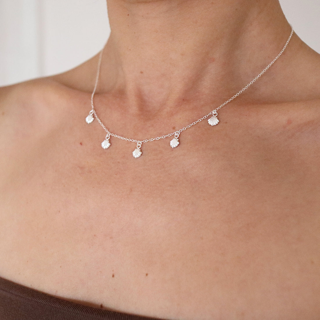 925 Sterling Silver Chain with Shell Charm Necklace, Shell Necklace, Silver Chain, Necklace with Charm, Beach Necklace, Layered Necklace