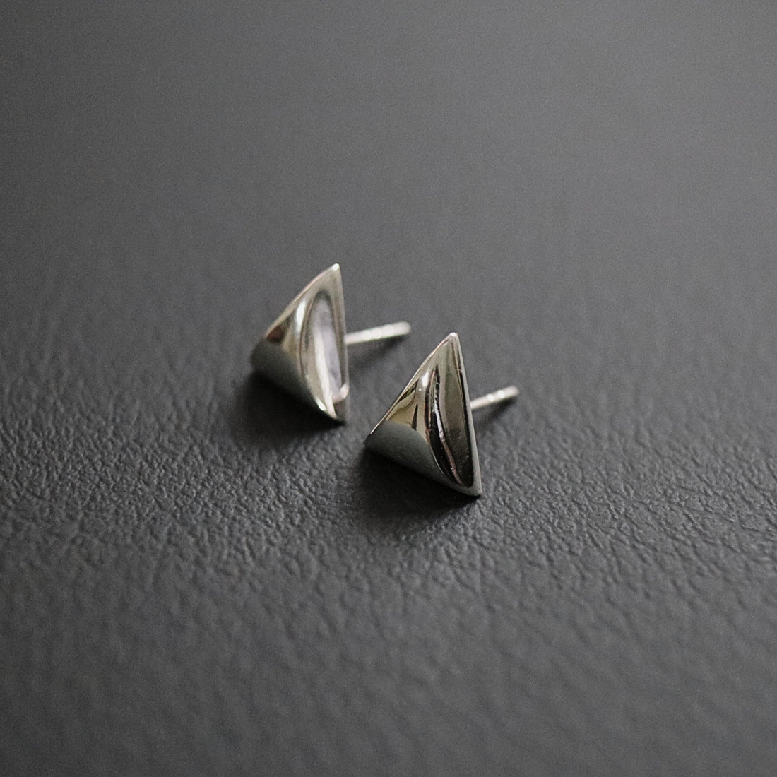 925 Sterling Silver Solid Triangle Stud Earrings, 3D Triangle Earrings, Triangle Earrings, Men Studs, Men Earrings, Geometric Stud Earrings