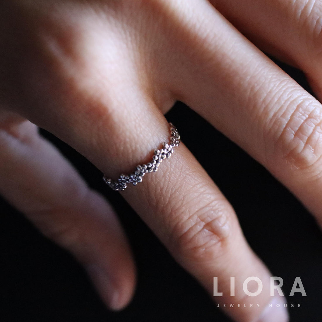 925 Sterling Silver Flower Ring, Small Flower Ring, Stackable Ring, Dainty Floral Silver Ring, Sterling Silver Flower Band, Gift For Her