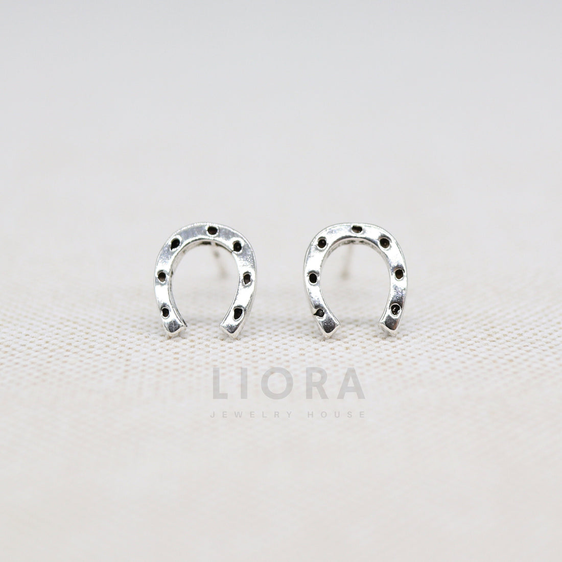 925 Sterling Silver Horseshoe Stud Earrings, 7 mm wide, Horseshoe Earrings, Horse Earrings, Horseshoe Gift