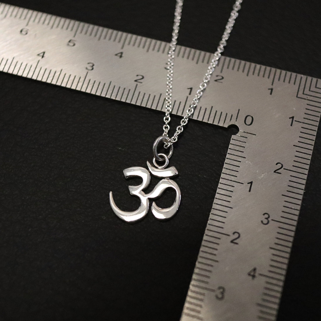 925 Sterling Silver Om Necklace, Om Pendant, Om Sign Necklace, Hinduism Religion, Om Necklace, Lord Symbol Pendant, Om Jewelry, Om Gift