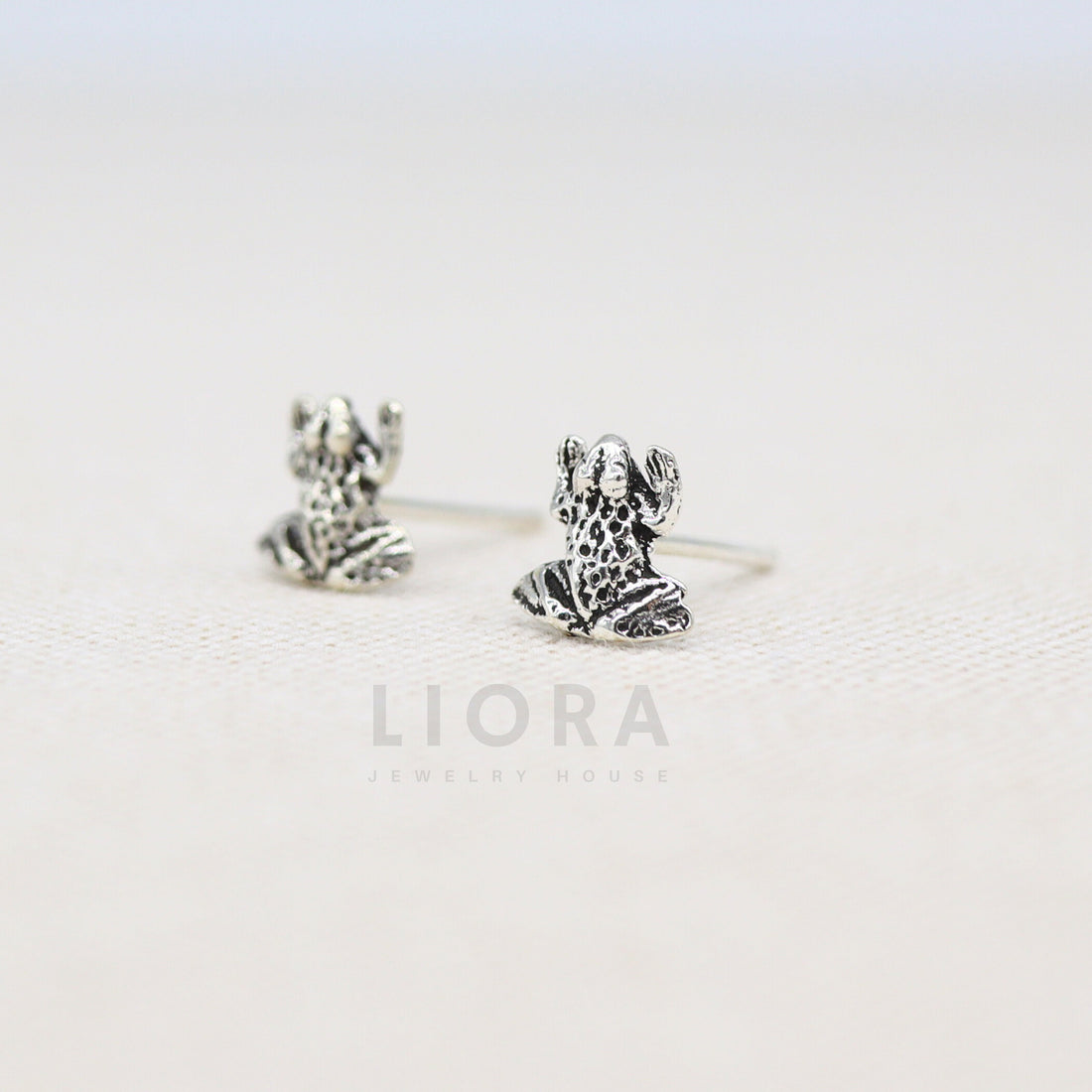 925 Sterling silver frog stud earrings, toad earrings, toad studs, 925 frog, animal earrings, Toad earrings, silver toad, kid studs, frogs