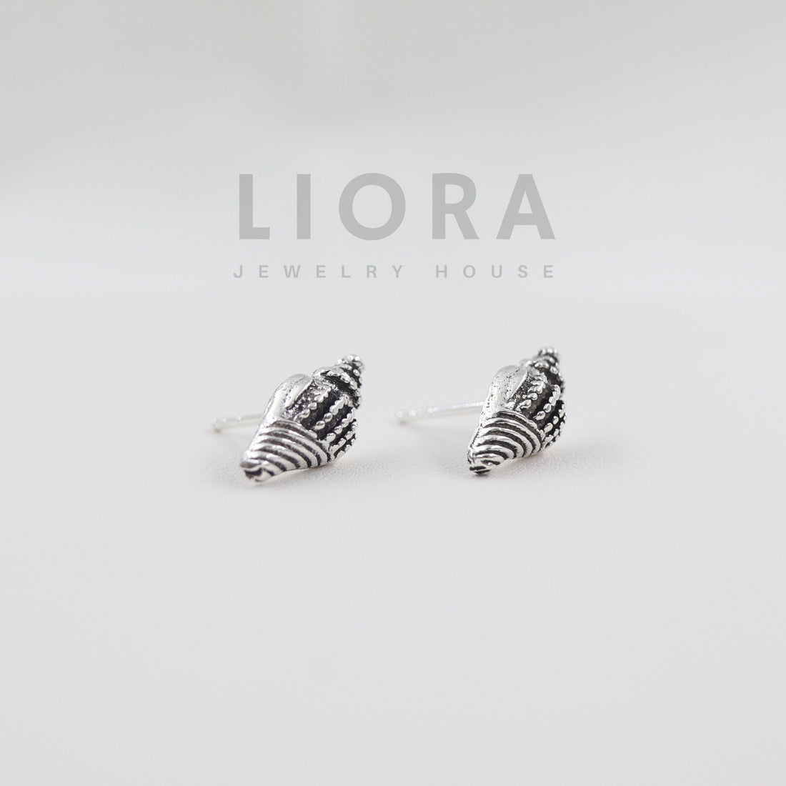 925 Sterling Silver Shell Stud Earrings, Conch Shell Earrings, Shell Gift, Solid Shell Earrings, Shell Studs, Silver Shell Studs, Beach Vibe